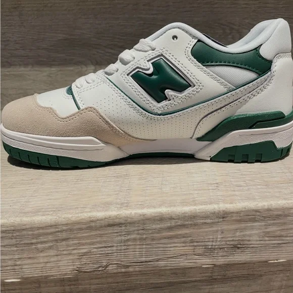 New Balance 550 White and Dark Green - Picture 3 of 3